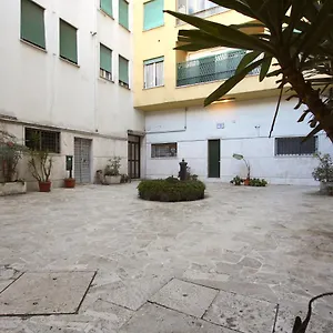 Apartment Residenza Aletheia - 2br With Saint Peter's View, Rome